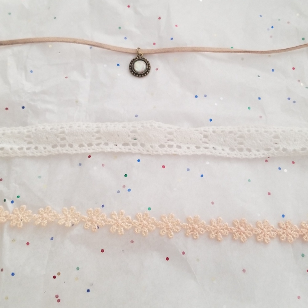 Set of three choker necklaces